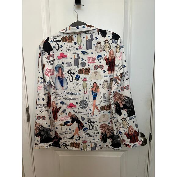 Taylor Swift Meet me at midnight Pajama Top S Button Down Swiftie Eras Tour - Picture 2 of 11